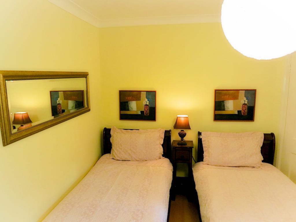 Bed and Breakfast Angel View Гілфорд Номер фото